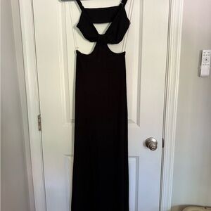 Elegant Black Cut-Out Maxi Dress
